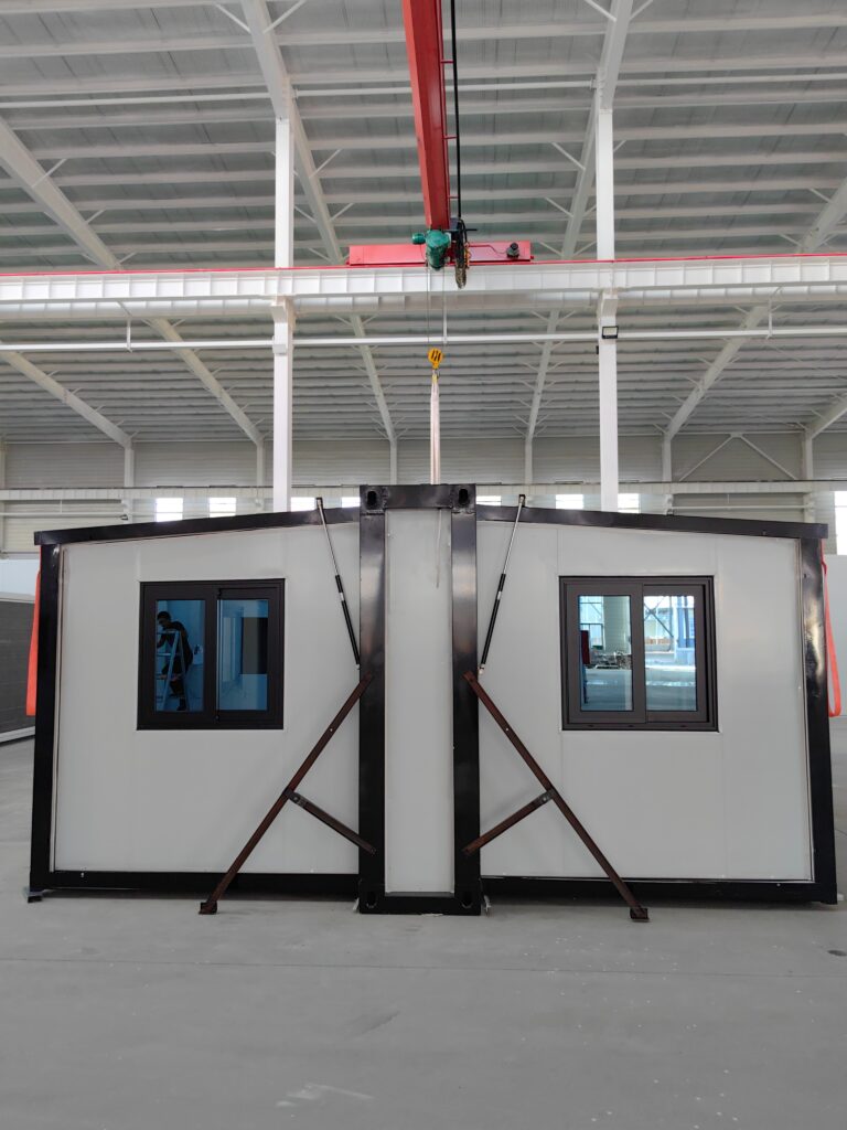 casa de verano plegable contenedor 40 pies catalunya (2)