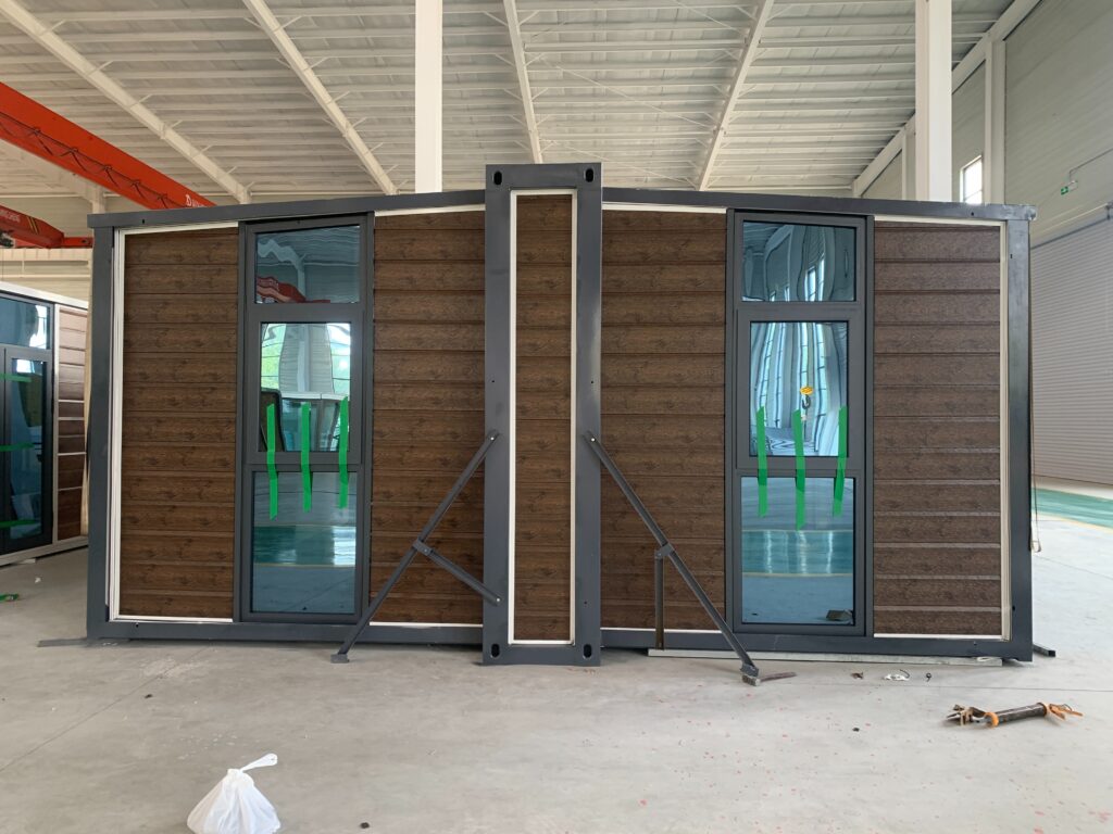 casa expandible contenedor catalunya villa compacta (2)